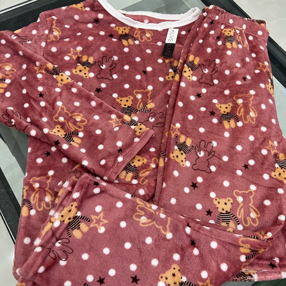 Pjs set size L cozy and fluffy.